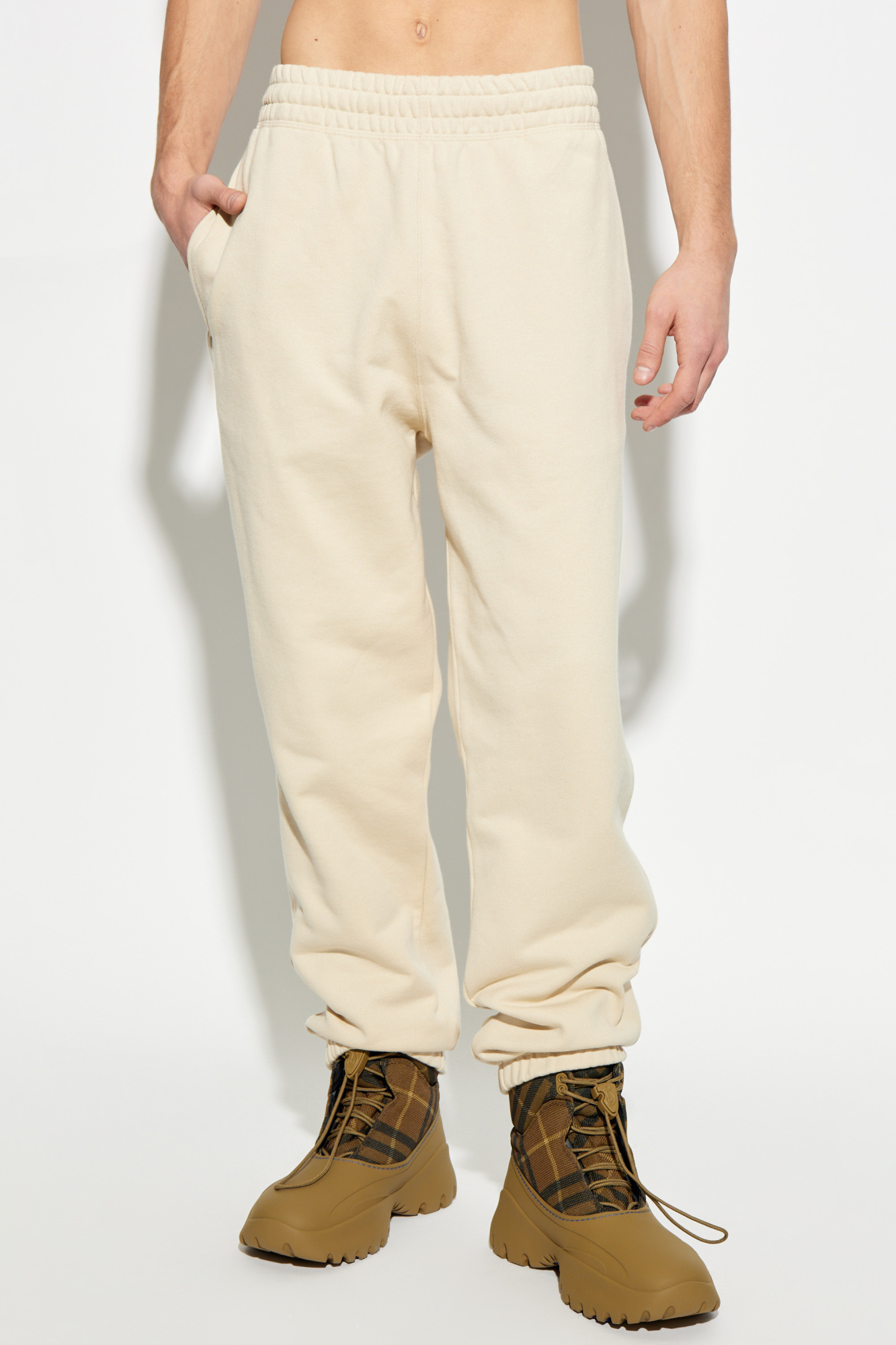 パンツ BURBERRY PANTS BEIGE Checked track pants in beige - Burberry | Mytheresa